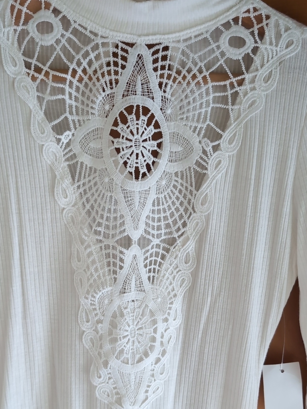 Charlotte Russe Women's Size Small White Lace Front Long Sleeve Bodysuit, NWT - Picture 3 of 12